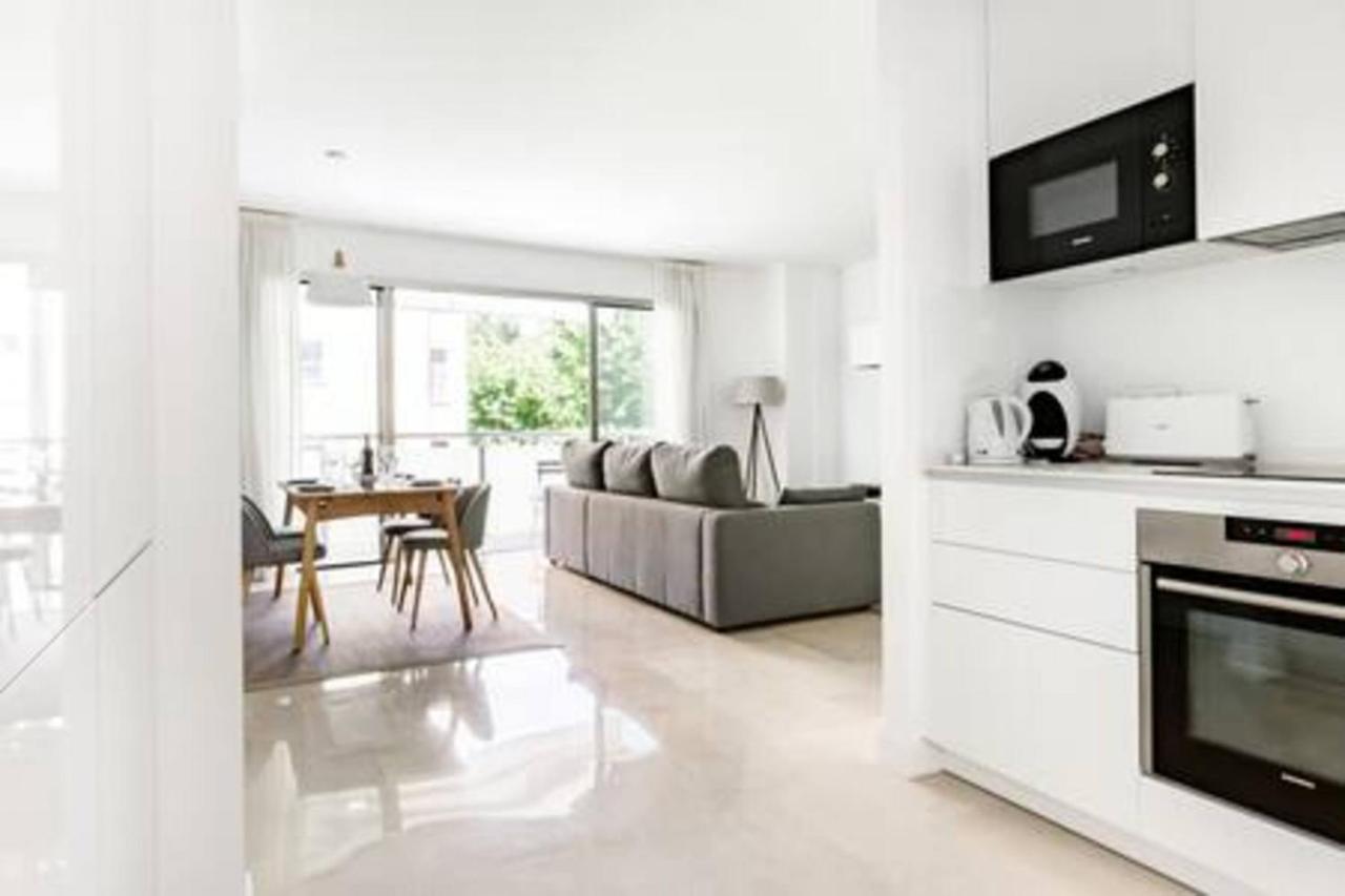 Apartamento Avenida Puerta Del Mar Marbella Exterior foto
